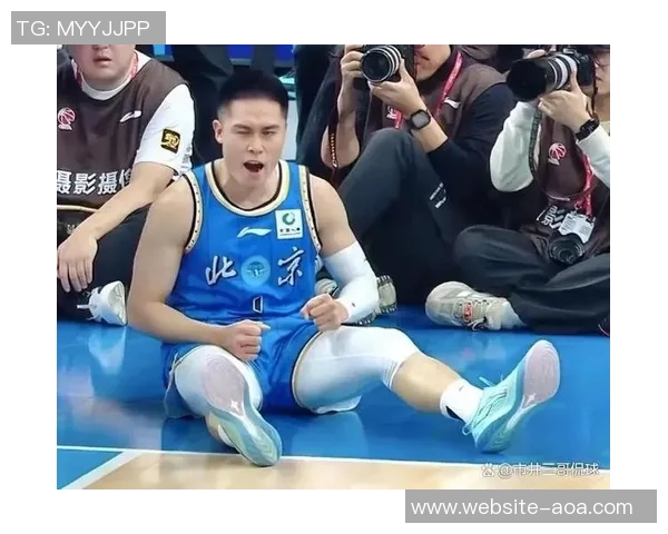 付豪独得33分却难救主赛后感到失落球队未能赢得比赛